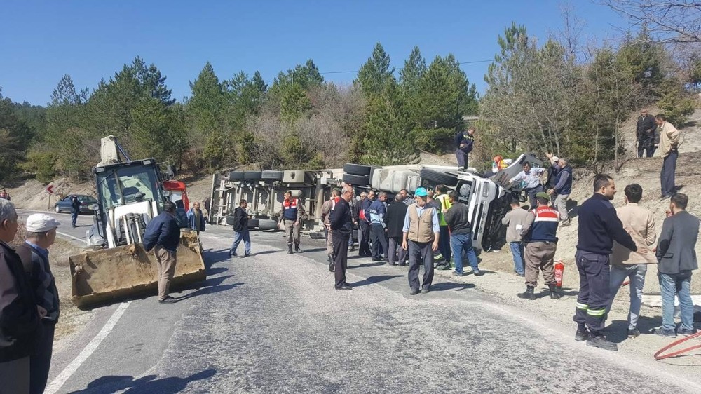Gediz-Hisarcık karayolunda trafik kazası: 1 yaralı
 Kütahya Gediz Yerel_Haberler