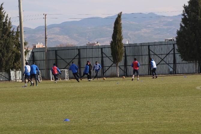 Akhisar Belediyespor iyi başlamak istiyor
 Manisa Akhisar Spor_Haberleri