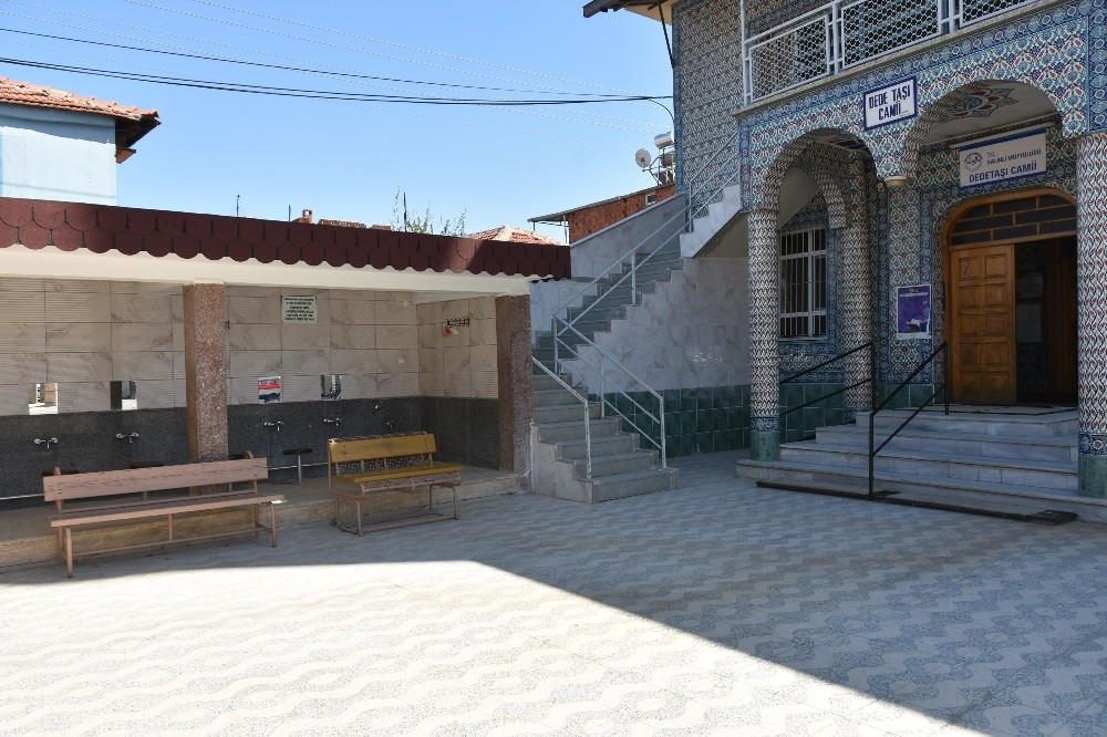 Salihli Belediyesinden camilere hizmet desteği
 Manisa Salihli Yerel_Haberler
