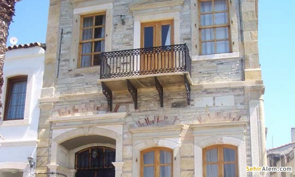 Foça Taş Evler İzmir Foça Tarihi Yerler