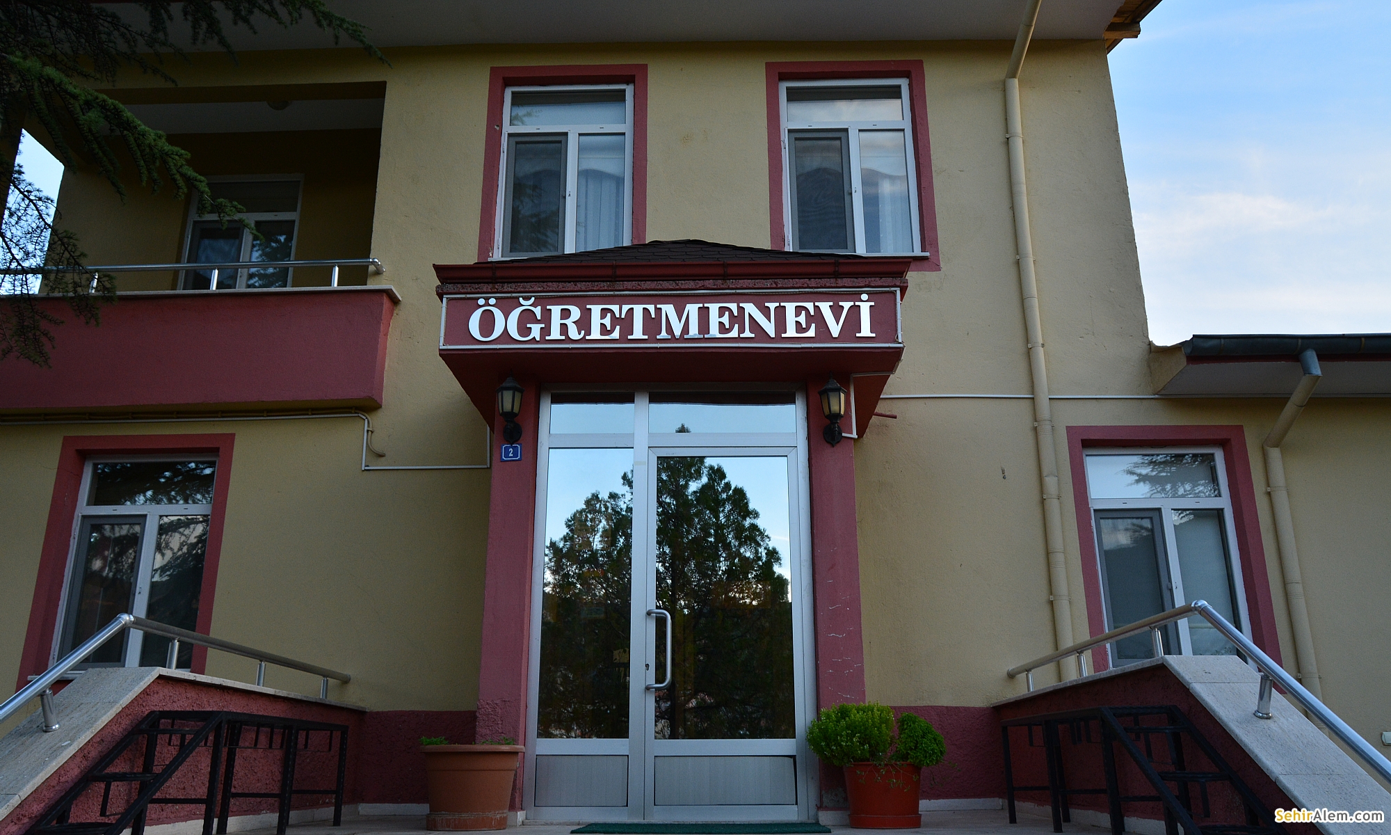 saphane ogretmen evi kutahya saphane devlet kurumlari sehiralem com