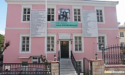 Bornova Halk Eğitim Merkezi İzmir Bornova Devlet Kurumları