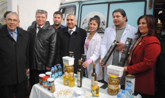 Aydn ine Yerel_Haberler - niversitelilerin rettii rnler fuarda beeni toplad
