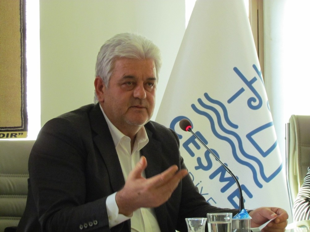 zmir eme Yerel_Haberler - emede tabelalara ve kullanm alanlarna snrlama getirildi

