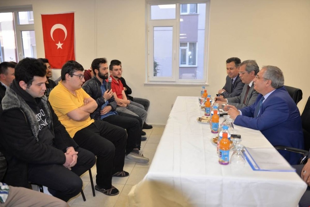 Ktahya  Yerel_Haberler - Vali Nayir: Dumlupnar niversitesi Ktahyann bir zenginliidir
