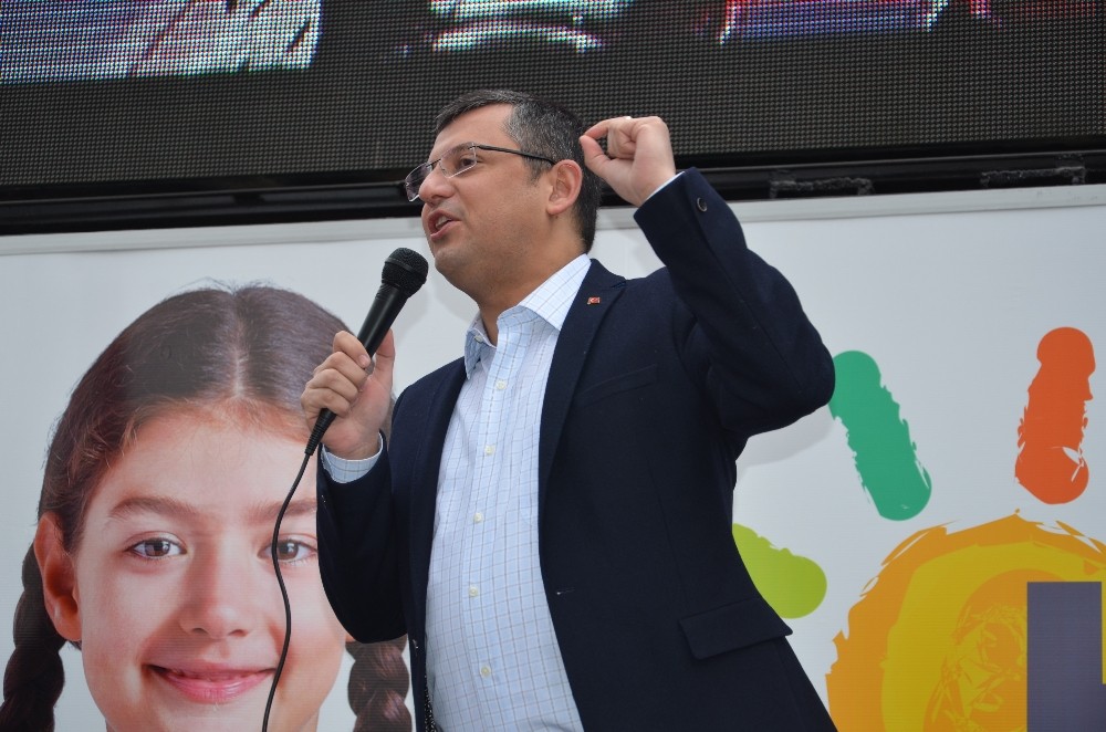Manisa Soma Politika_Haberleri - CHPli zel Somada konutu
