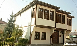 uhut Atatrk Evi